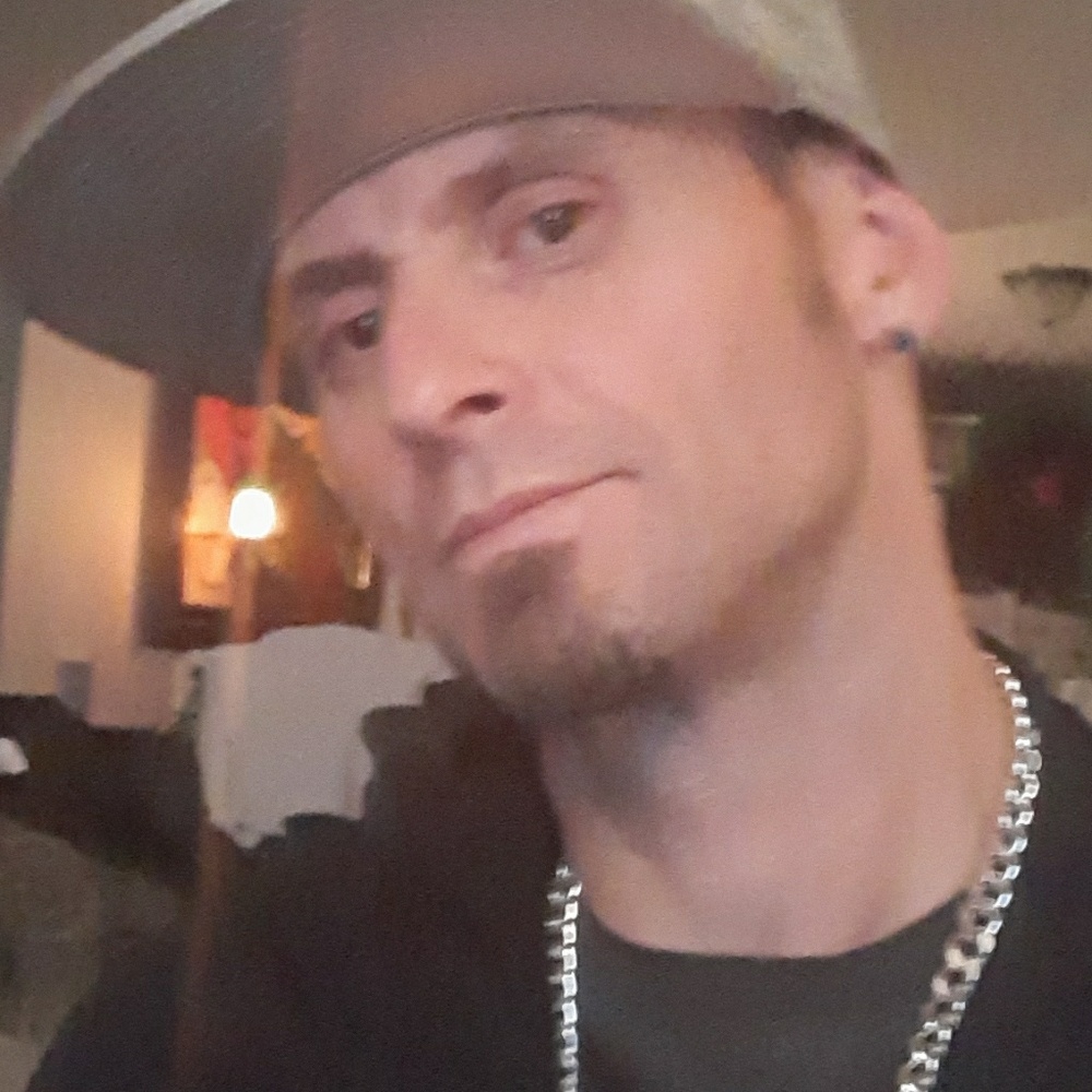 Meet your Posher, Lance